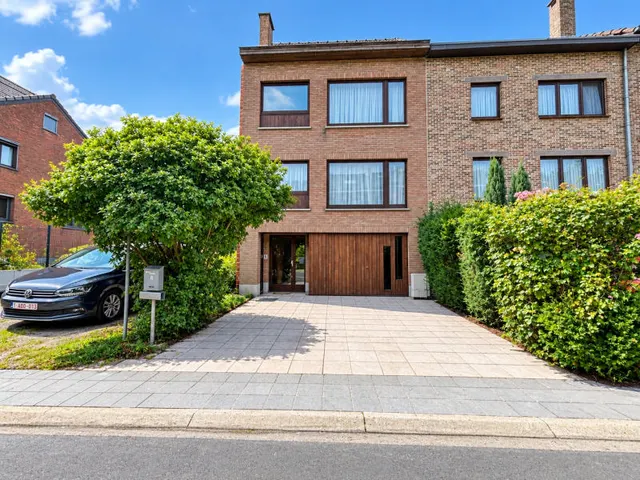 Huis te huur in Braine-l'Alleud – 1/10