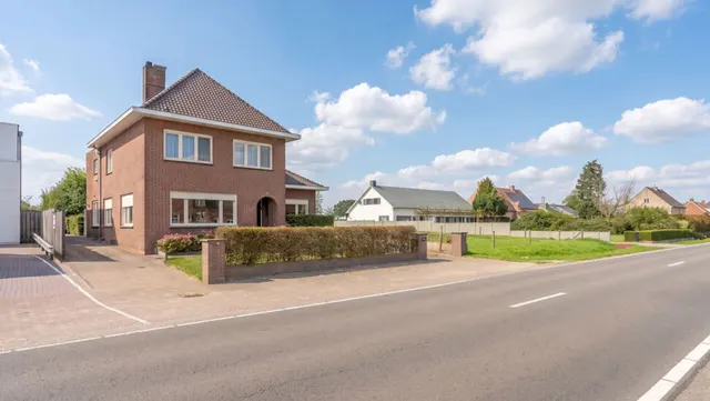 Huis te koop in Poppel – 1/10