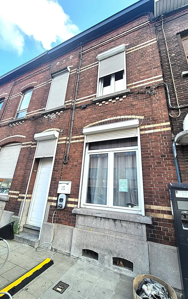House for sale in Charleroi – 1/10