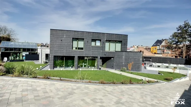 Villa à vendre à Molenbeek-Saint-Jean – 1/10