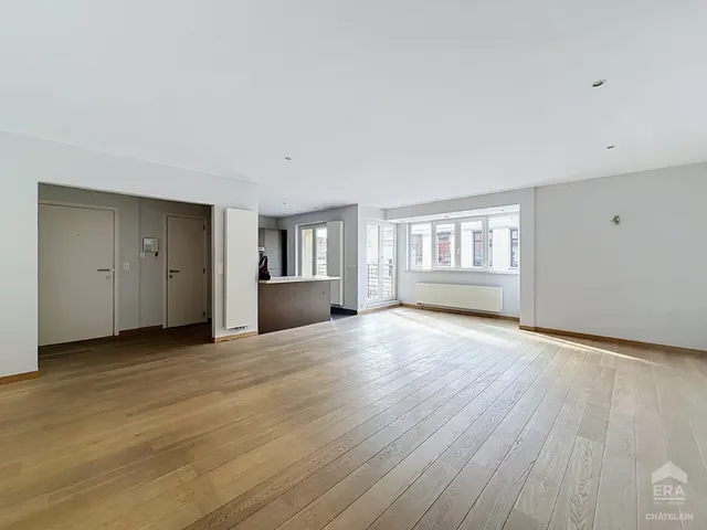 Appartement à louer à Ixelles – 1/10