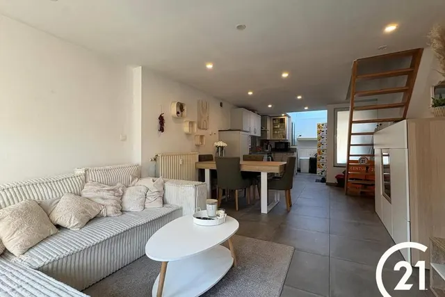 Appartement te huur in Ciney – 1/4