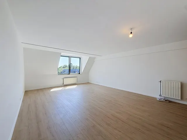 Appartement te huur in Waterloo – 1/7