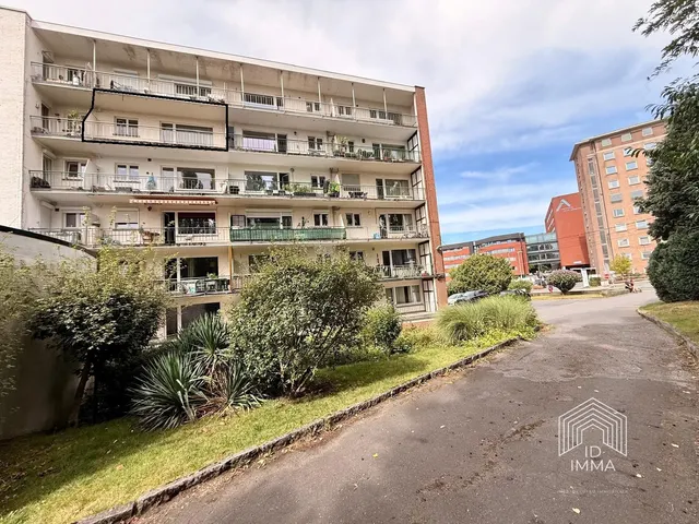 Appartement te koop in La Louvière – 1/10