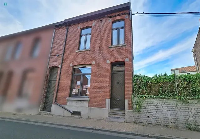 Maison à vendre à Gilly – 1/10