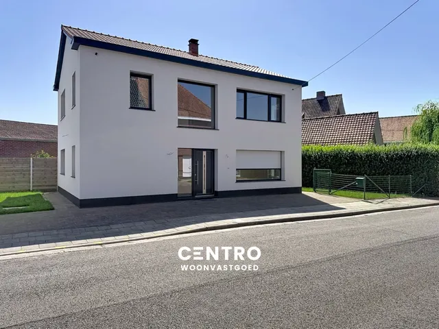 Huis for sale in Staden – 1/10