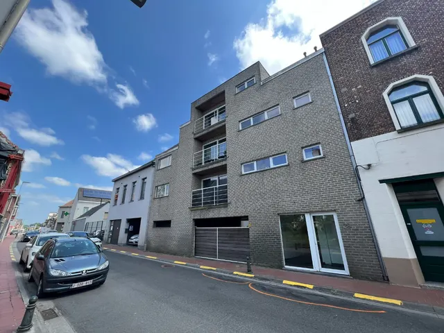 Appartement te koop in Moerbeke-Waas – 1/8