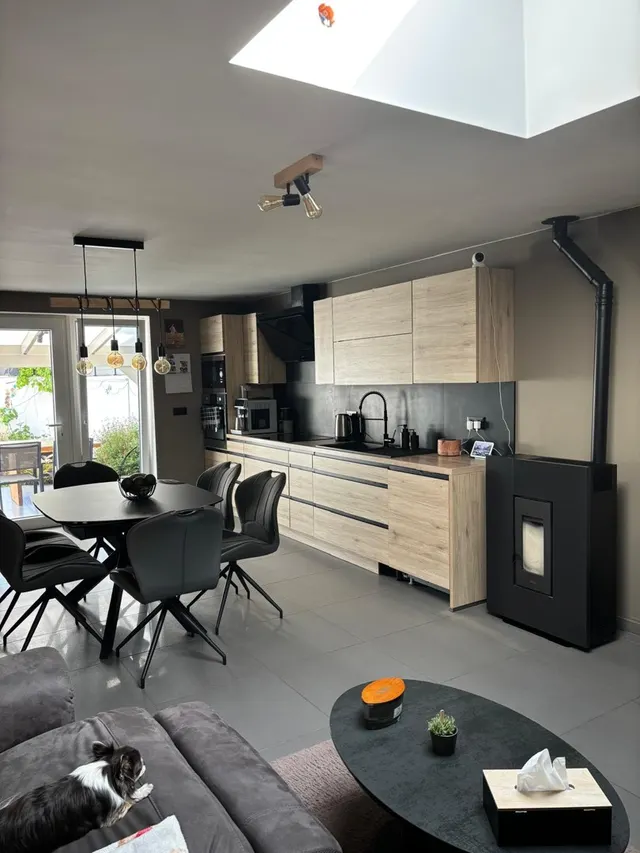Huis te koop in Hyon – 1/10