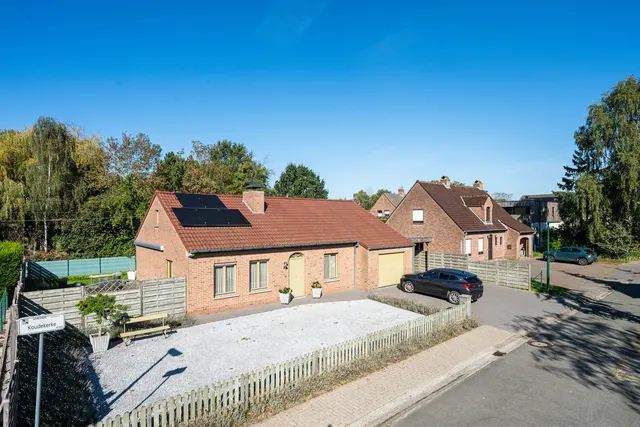 Huis à vendre à Boekhoute – 1/10