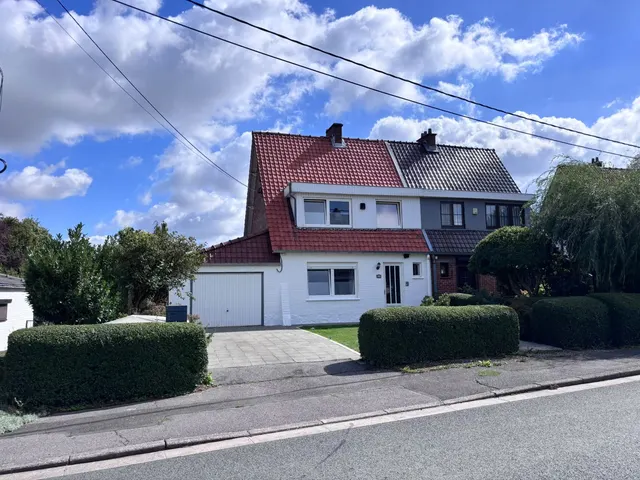 Huis te koop in Fleurus – 1/9