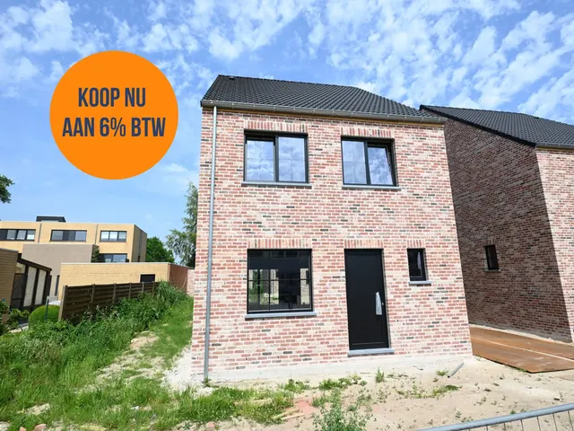Huis te koop in Oostkamp – 1/9