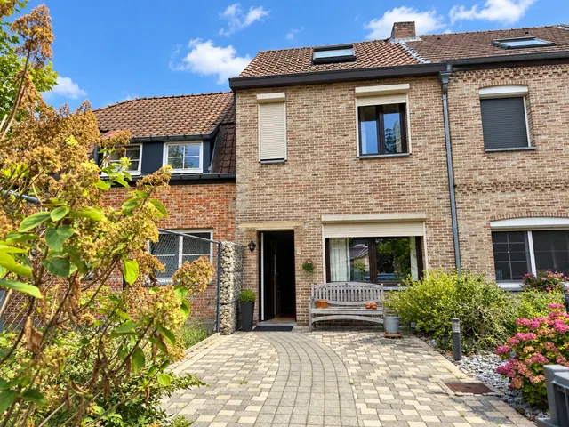 Woning te koop in Genk – 1/10