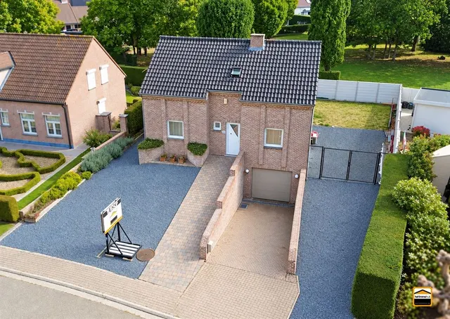 Huis te koop in Heers – 1/10