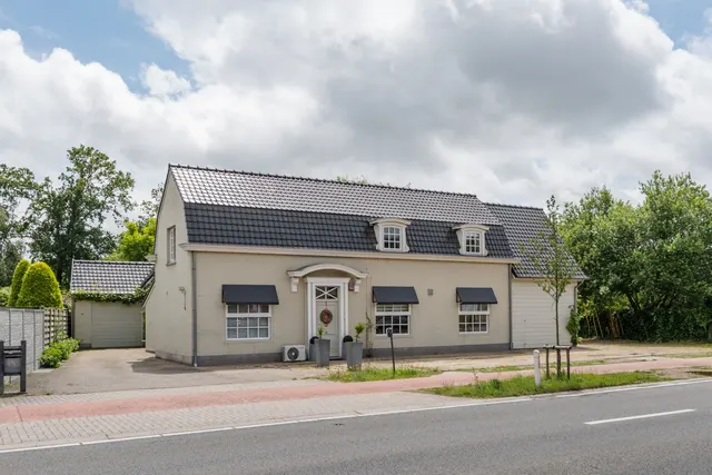 Villa-landhuis à vendre à Neerpelt – 1/10