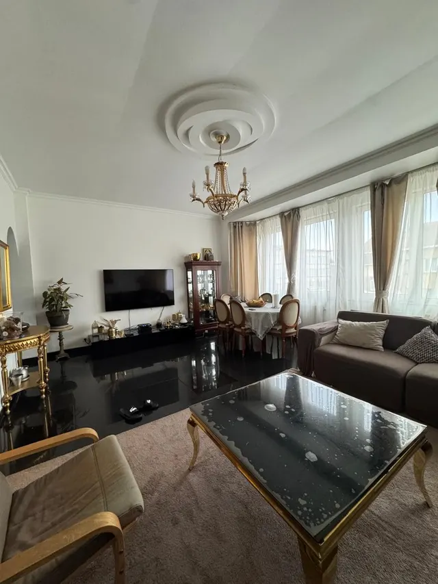 Apartment for sale in Ganshoren – 1/10