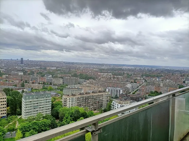Appartement te koop in Molenbeek – 1/10