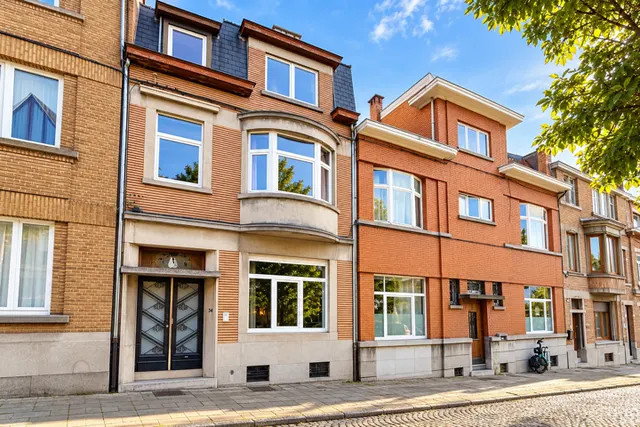 Huis te koop in Namur – 1/10