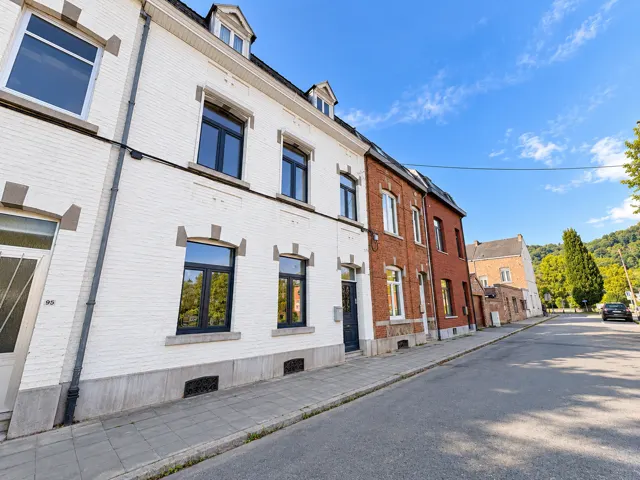 Huis te koop in Jambes – 1/10