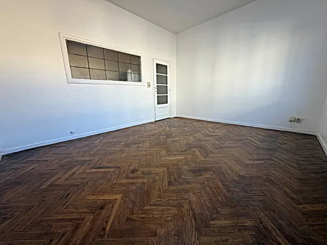 Appartement te huur in Bruxelles – 1/6