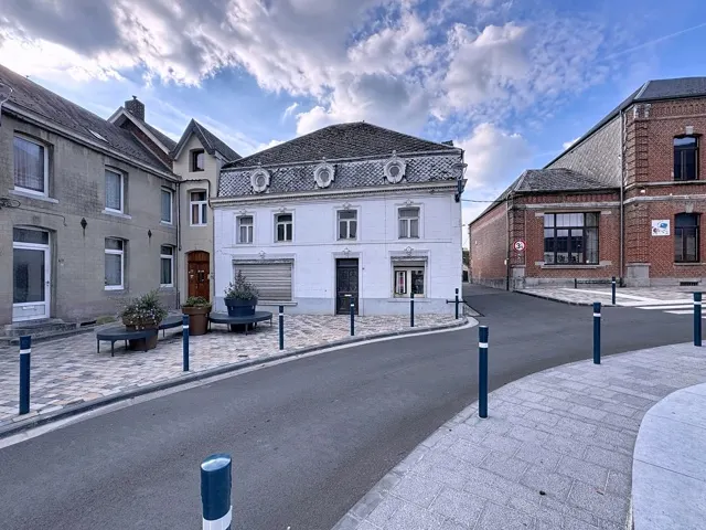 Huis te koop in Chatelet – 1/10
