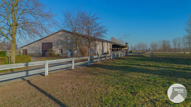 Huis te koop in Laarne – 1/10