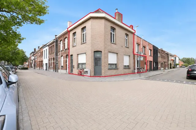 Huis te koop in Schoten – 1/10