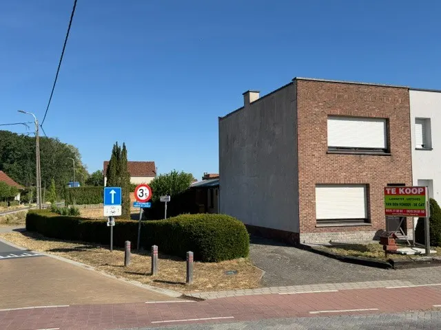 Eengezinswoning te koop in Itegem – 1/10