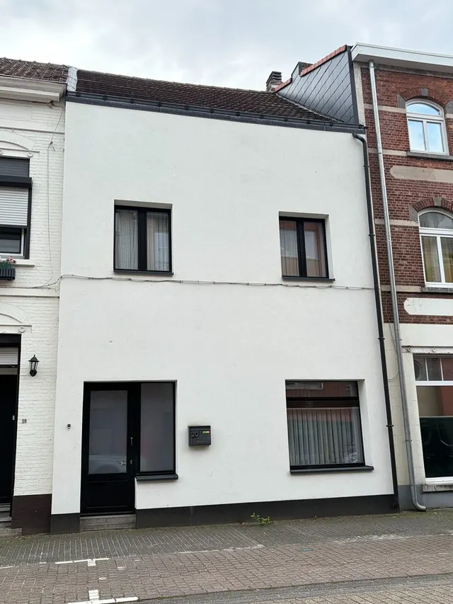 Eengezinswoning te huur in Beringen – 1/10