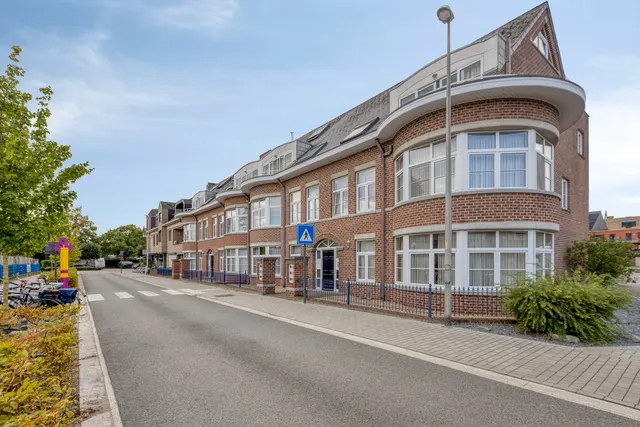Appartement te koop in Lommel – 1/10
