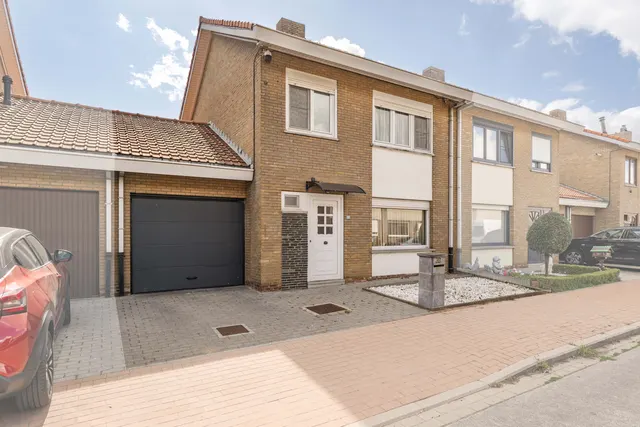 Huis te koop in Wielsbeke – 1/10