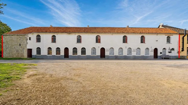 Huis te koop in Doische – 1/10