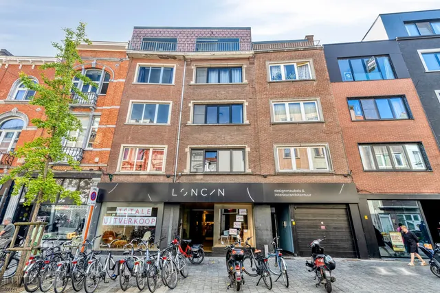 Appartementsgebouw te koop in Leuven – 1/10