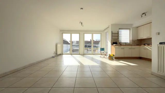 Appartement te huur in Tournai – 1/8