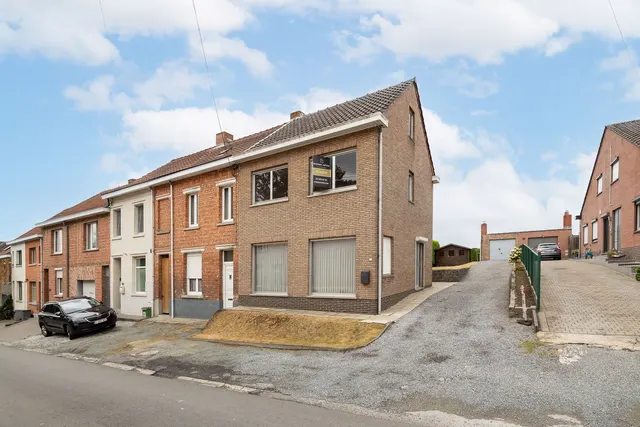 House for sale in Tielrode – 1/10