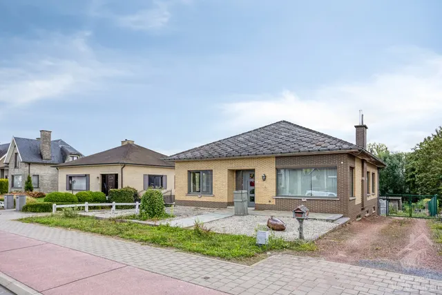 Bungalow te koop in Herzele – 1/10