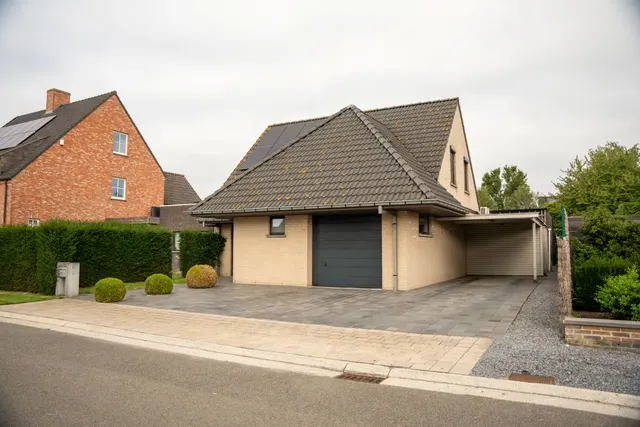 Villa te koop in Tielt – 1/10