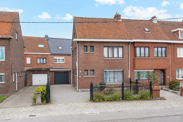 Woning te koop in Burcht – 1/10