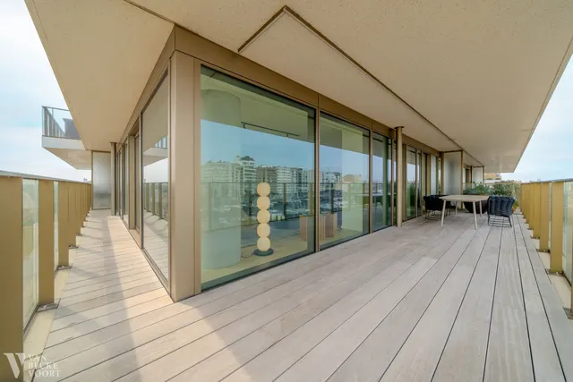 Appartement te koop in Oostende – 1/10