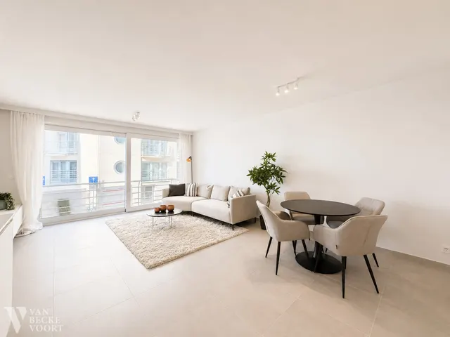 Appartement te koop in Oostende – 1/10