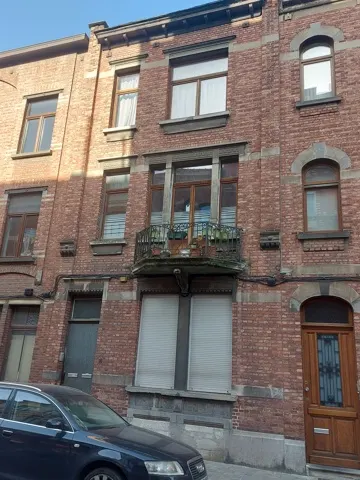Maison à vendre à Schaarbeek – 1/3