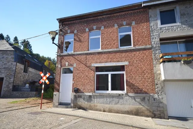 Maison à vendre à Olloy-Sur-Viroin – 1/4