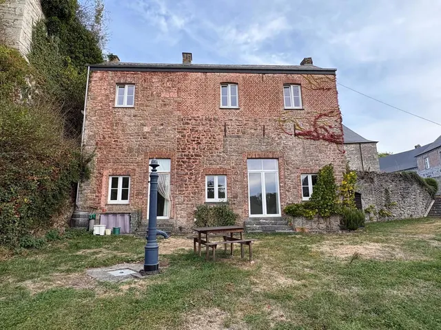Huis te huur in Revogne – 1/10