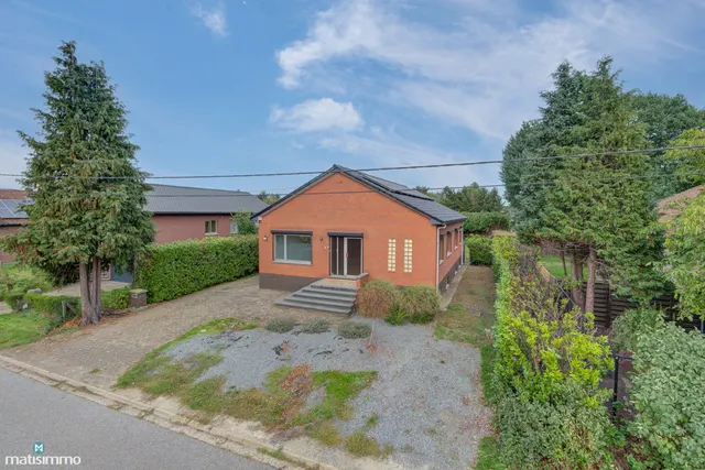 Huis te koop in Genk – 1/10