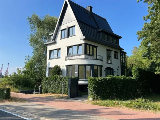 Villa te koop in Hasselt – 1/10
