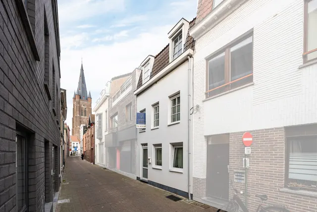 Huis te koop in Eeklo – 1/10