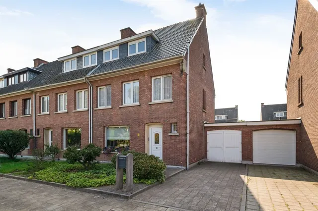 Maison à vendre à Ekeren – 1/10