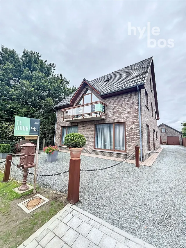 Appartement te huur in Sint-Gillis-Waas – 1/10