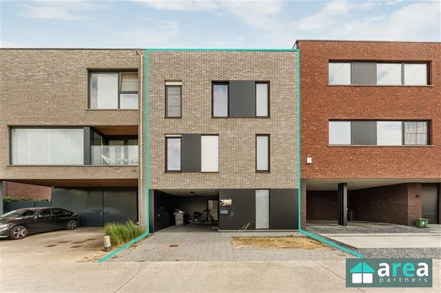Maison à vendre à Edegem – 1/10