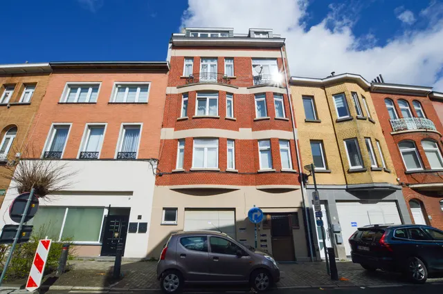 Duplex à vendre à Evere – 1/9