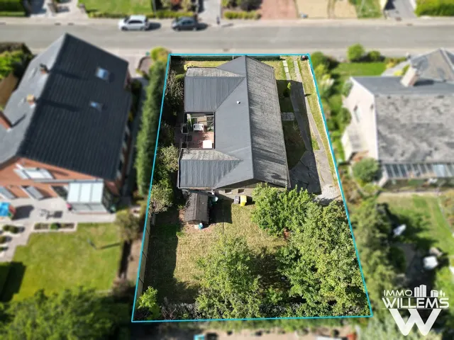 Huis te koop in Meerbeek – 1/4